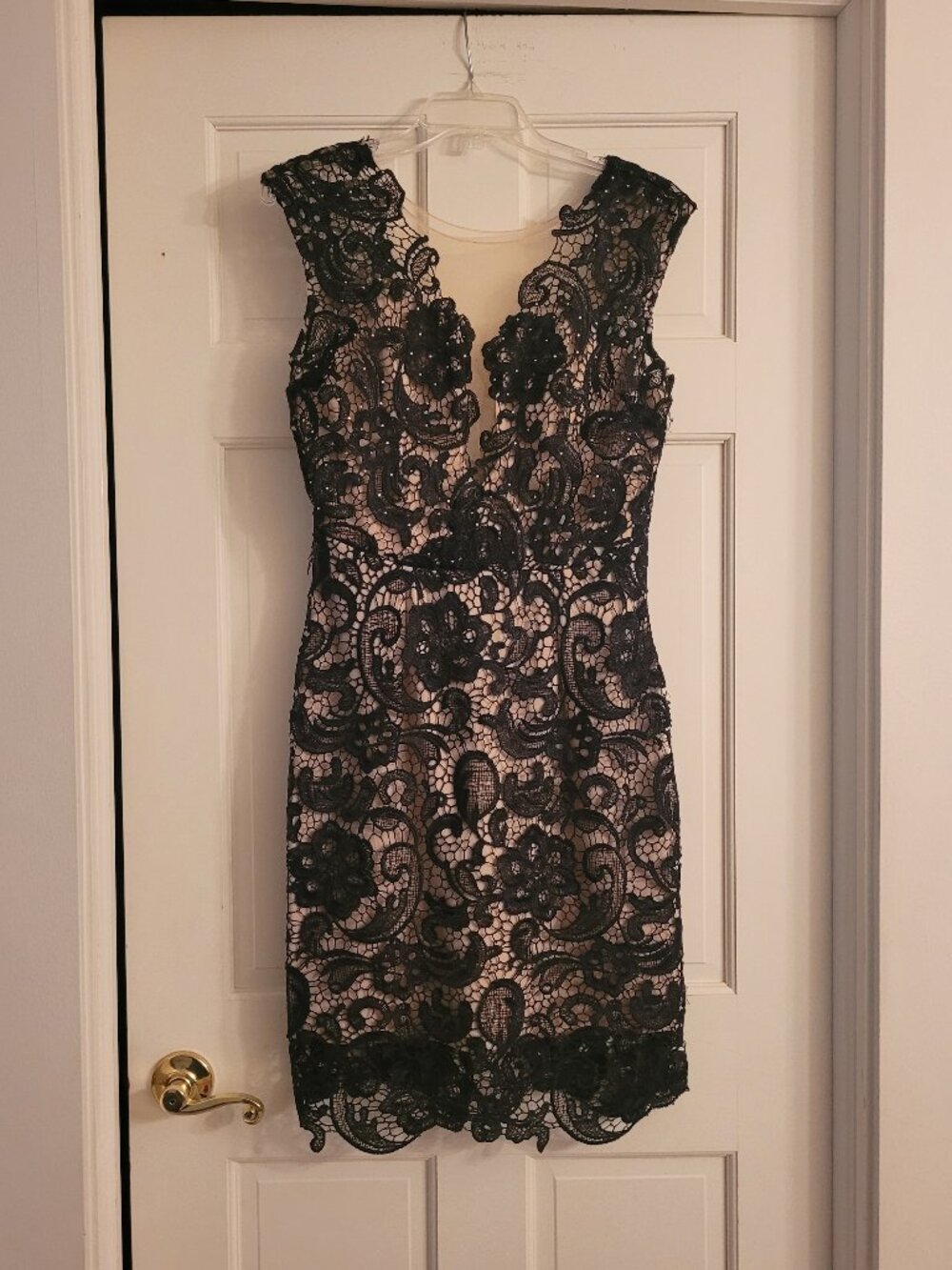 NWOT Brigitte Bailey Lace Cutout Dress, size Large